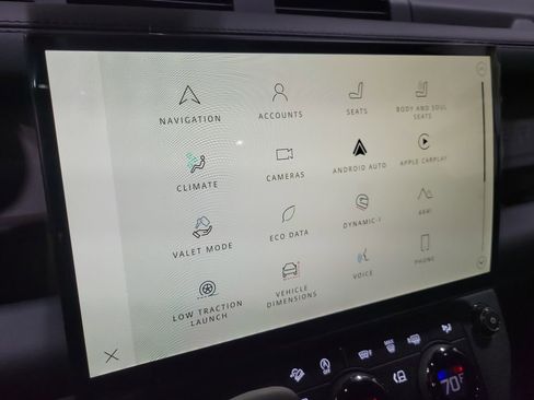 New 2026 Land Rover Defender 110 image 30