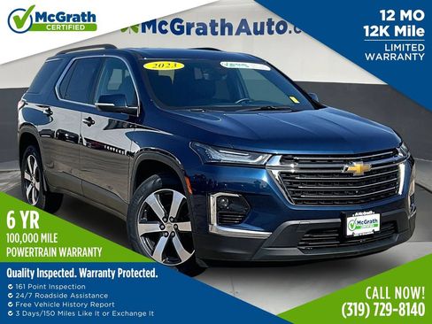 Used 2023 Chevrolet Traverse LT w/ LT Premium Package AWD/4WD image 1