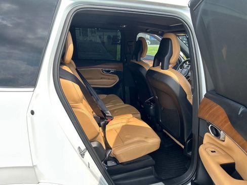 Used 2018 Volvo XC90 T6 Inscription w/ Convenience Package image 24