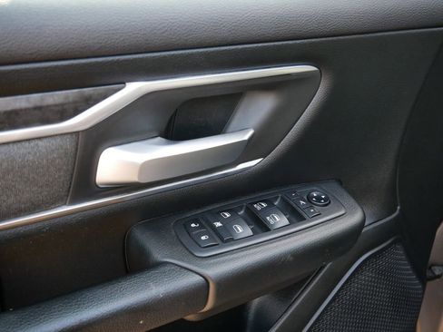 Used 2019 RAM 1500 Big Horn image 15