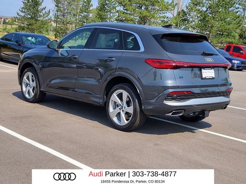 Used 2025 Audi Q5 Premium Plus w/ Premium Plus AWD/4WD image 3
