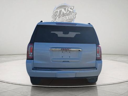 Used 2019 GMC Yukon XL Denali w/ Denali Ultimate Package image 5