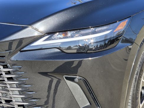 Certified 2023 Lexus RX 350h image 8