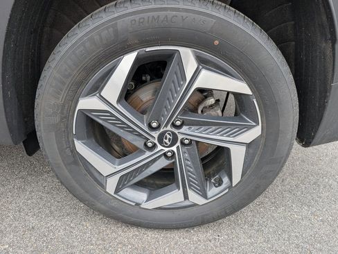 Used 2024 Hyundai Tucson Limited AWD/4WD image 12