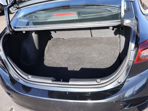 Used 2014 MAZDA MAZDA3 i Sport image 15