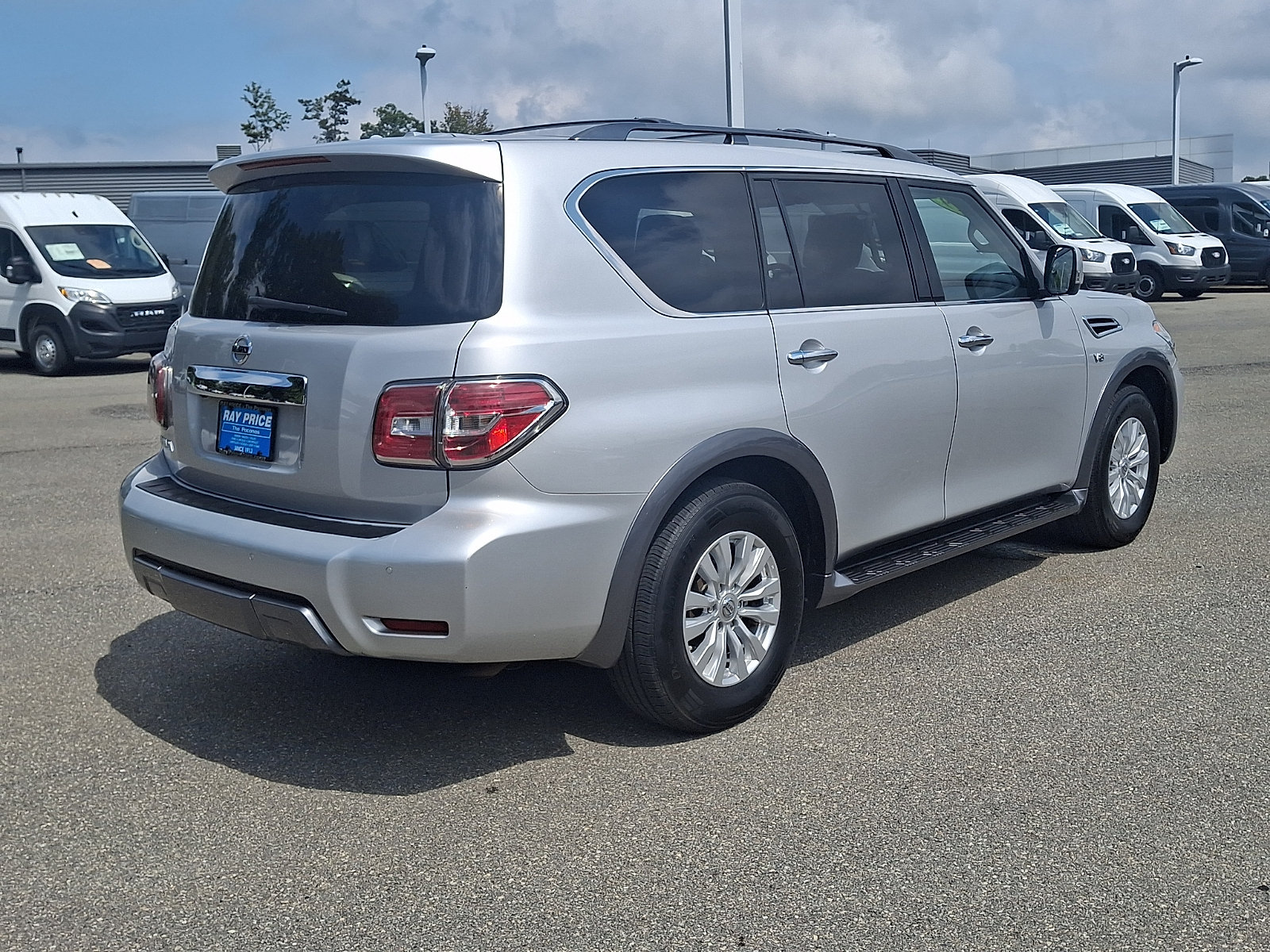 Used 2019 Nissan Armada SV w/ Driver Package AWD/4WD image 6