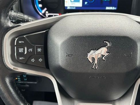 Used 2022 Ford Bronco Black Diamond image 32