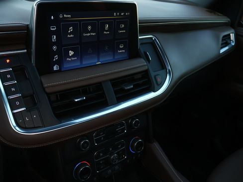 Certified 2024 Chevrolet Tahoe High Country w/ Advanced Technology Package image 21