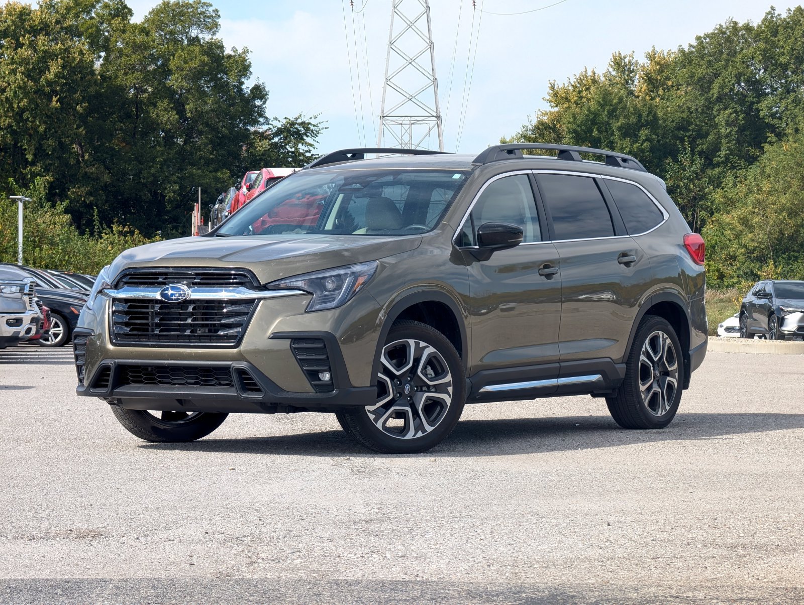 Used 2024 Subaru Ascent Limited AWD/4WD image 1