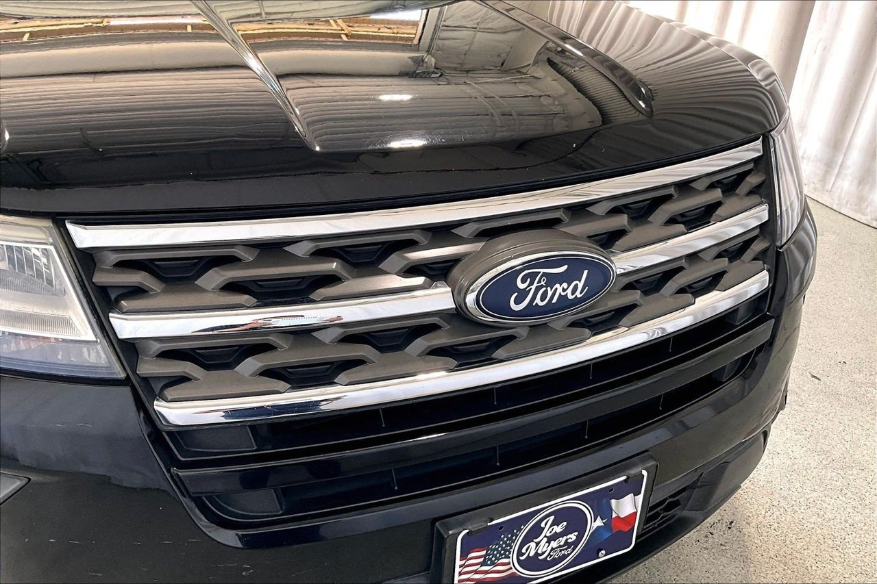 Used 2018 Ford Explorer FWD image 5