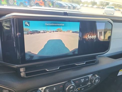 New 2026 Jeep Gladiator Willys image 22