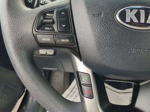 Used 2013 Kia Rio EX FWD image 24