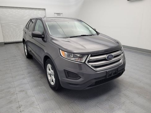 Used 2017 Ford Edge SE w/ Cargo Accessory Package AWD/4WD image 13
