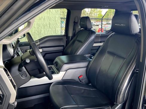 Used 2021 Ford F250 Lariat image 8