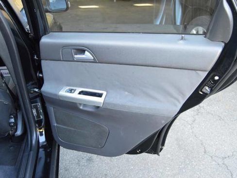 Used 2010 Volvo S40 2.4i image 47