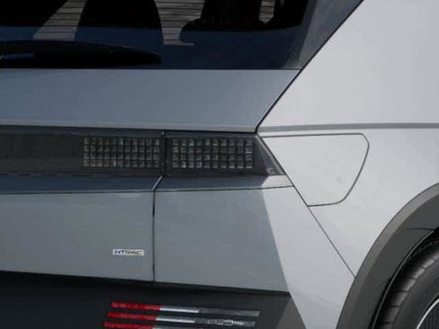New 2026 Hyundai Ioniq 5 SE image 10