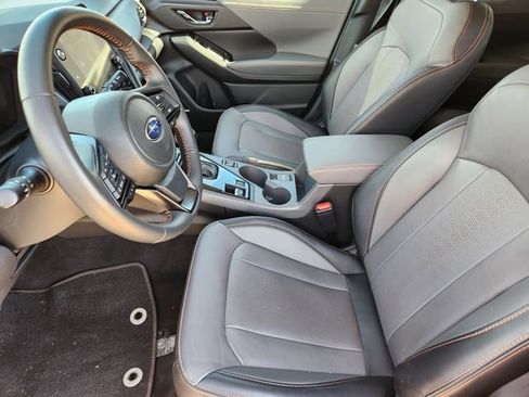 Certified 2025 Subaru Crosstrek 2.5i Limited w/ Crosstrek Mirror Package image 13