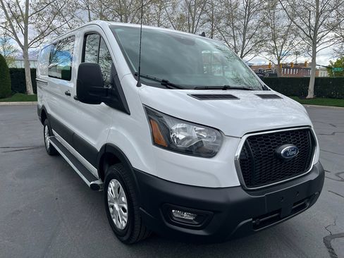 Used 2024 Ford Transit 250 Low Roof w/ Exterior Upgrade Package RWD image 5