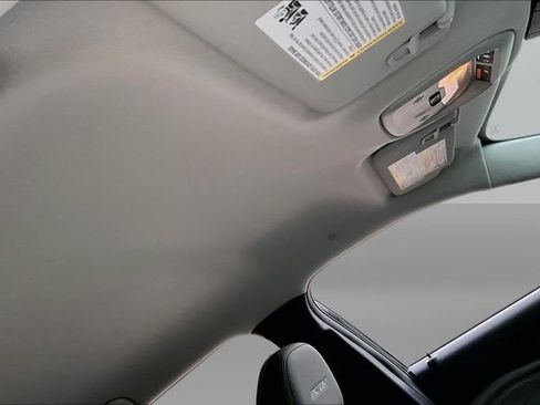 Used 2024 Chevrolet Trax ACTIV w/ Driver Confidence Package FWD image 22