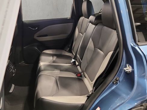 Used 2025 Subaru Forester Limited image 18