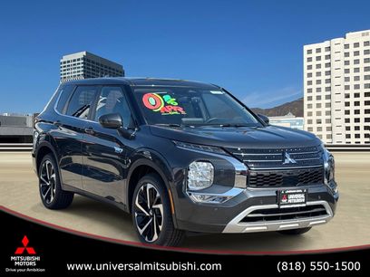 New 2025 Mitsubishi Outlander 4WD Plug-In Hybrid