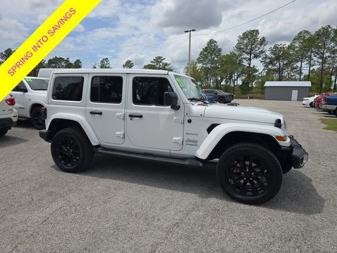 Certified 2021 Jeep Wrangler Unlimited Sahara w/ Cold Weather Group image 2