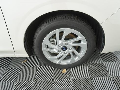 Certified 2024 Subaru Impreza 2.0i image 14