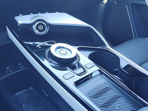 Certified 2024 Kia EV6 GT-Line image 19