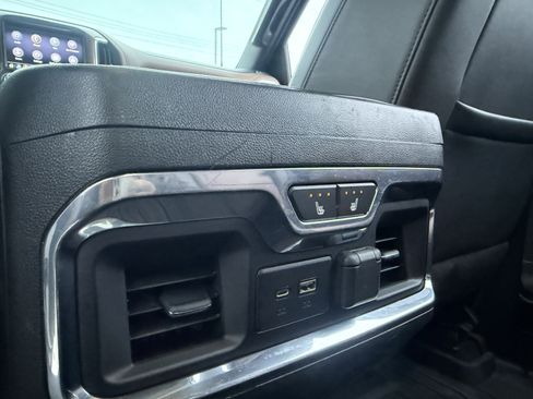 Used 2020 Chevrolet Silverado 2500 High Country image 19