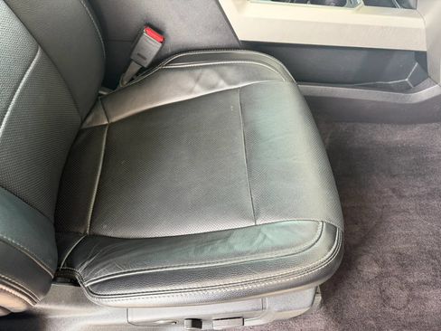 Used 2017 Ford F150 Lariat AWD/4WD image 13