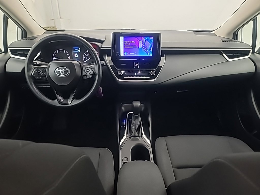 Used 2025 Toyota Corolla LE FWD image 22