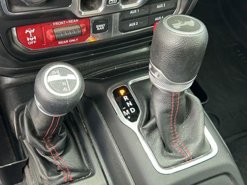 Used 2020 Jeep Wrangler Unlimited Rubicon AWD/4WD image 20