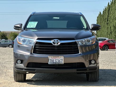 Used 2015 Toyota Highlander Limited AWD/4WD image 9