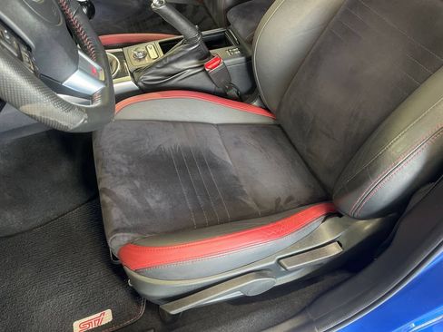 Used 2016 Subaru WRX STI AWD/4WD image 30