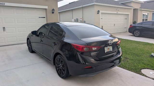 Used 2015 MAZDA MAZDA3 i Sport FWD image 4
