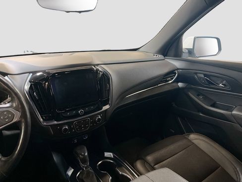 Used 2022 Chevrolet Traverse High Country AWD/4WD image 25