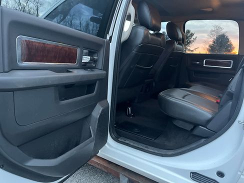 Used 2012 RAM 1500 Laramie image 19