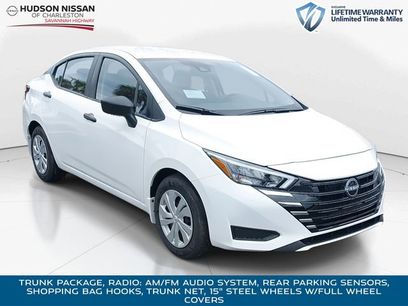 New 2025 Nissan Versa S w/ Trunk Package