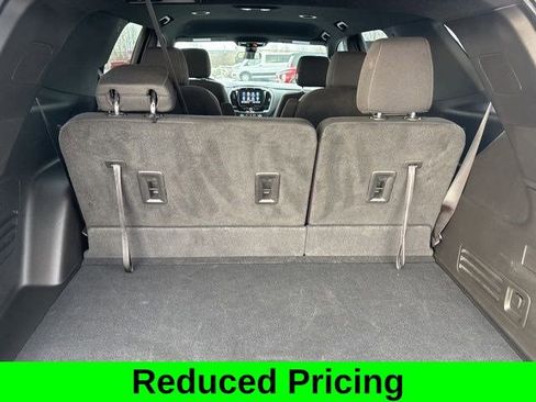 Used 2022 Chevrolet Traverse LT w/ Midnight/Sport Edition image 35
