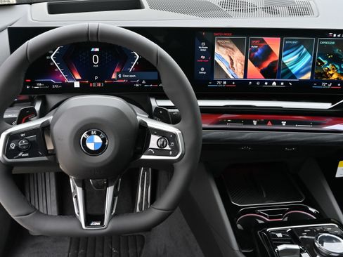 New 2026 BMW 530i xDrive AWD/4WD image 14