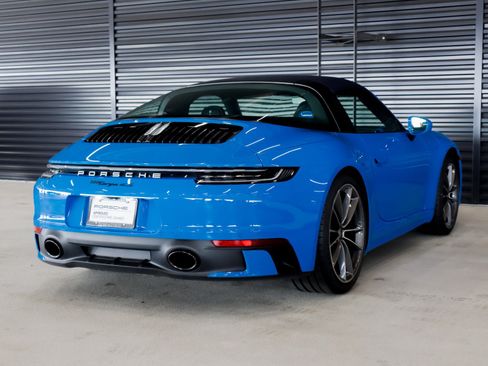 Certified 2022 Porsche 911 Targa 4S AWD/4WD image 10