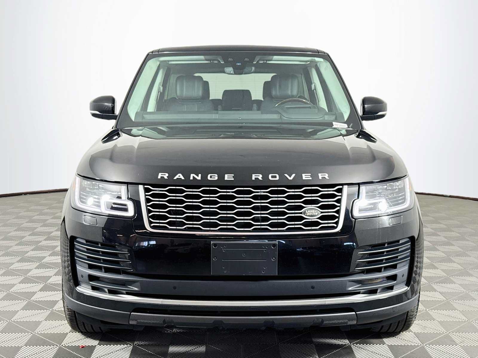Used 2020 Land Rover Range Rover HSE AWD/4WD image 2