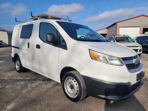 Used 2015 Chevrolet City Express LS image 3