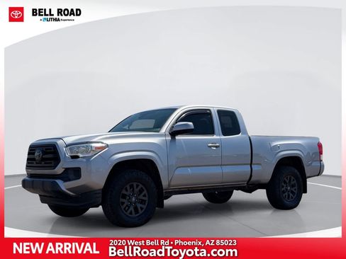 Used 2018 Toyota Tacoma SR w/ SR Convenience Package AWD/4WD image 1