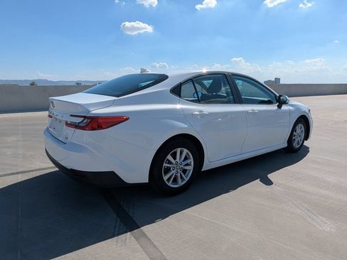 Used 2025 Toyota Camry LE FWD image 2