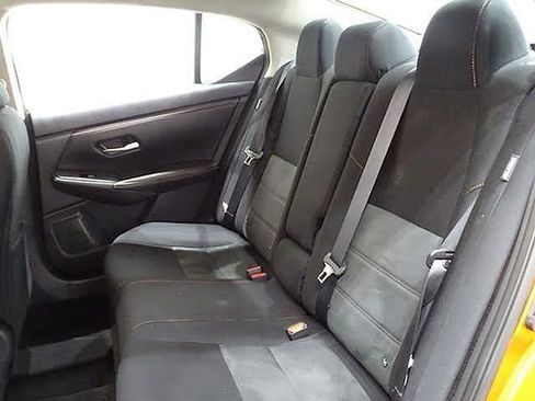 Used 2024 Nissan Sentra SR image 11