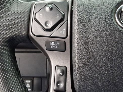 Used 2023 Toyota Tacoma TRD Off-Road image 21