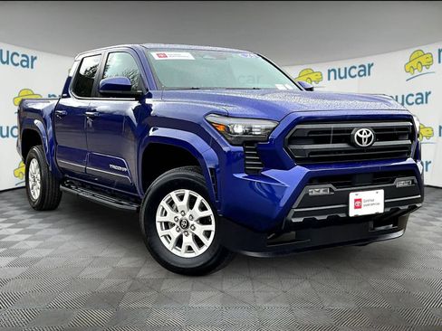 Certified 2025 Toyota Tacoma SR5 image 1