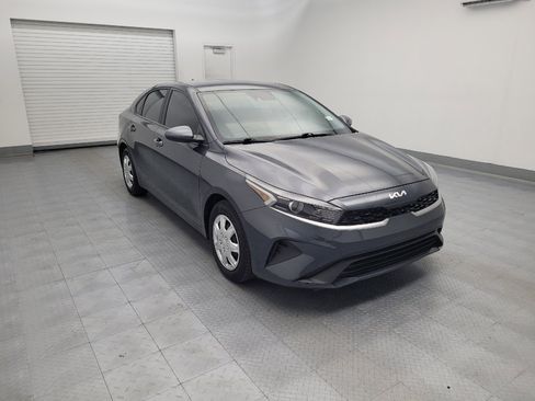 Used 2024 Kia Forte LX FWD image 13