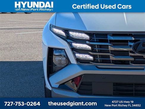 Used 2025 Hyundai Tucson Limited image 9